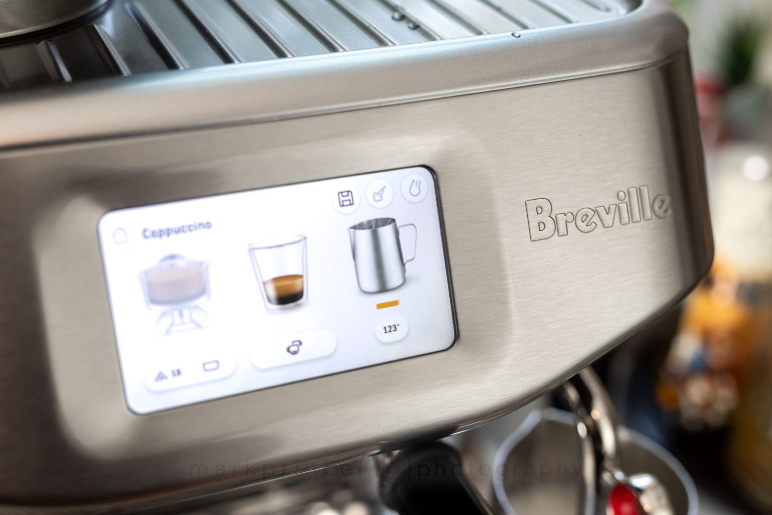 Building a cappuccino, automatically, on the Barista Touch Impress.