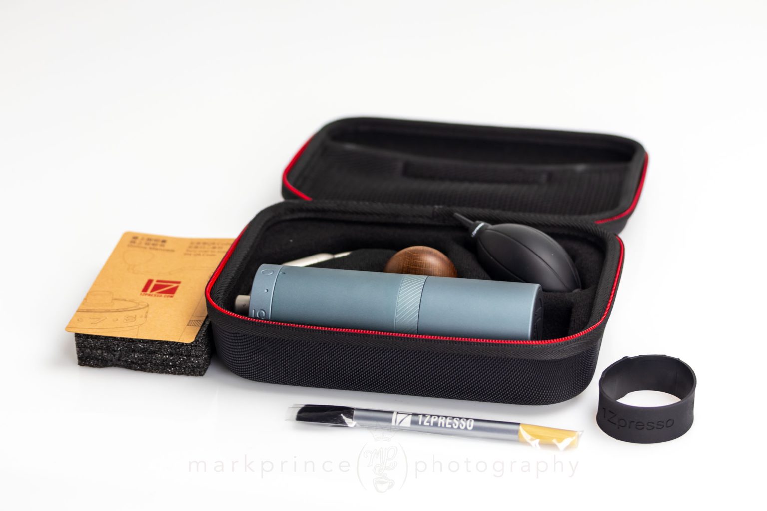 The Case and Grinder